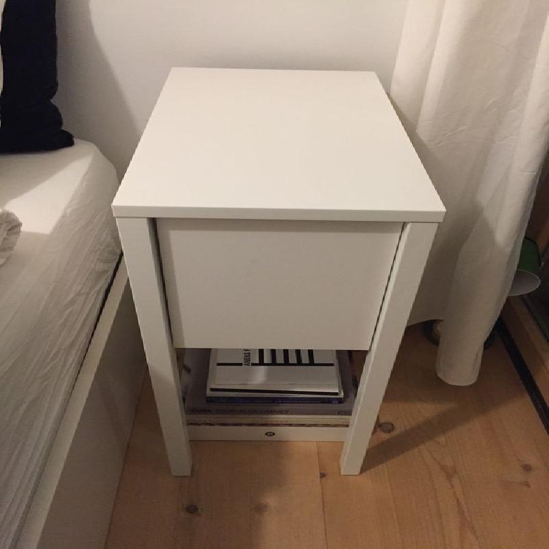 Nakaskil / szafka nocna