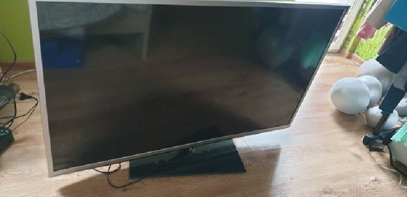 Oddam telewizor LCD za darmo