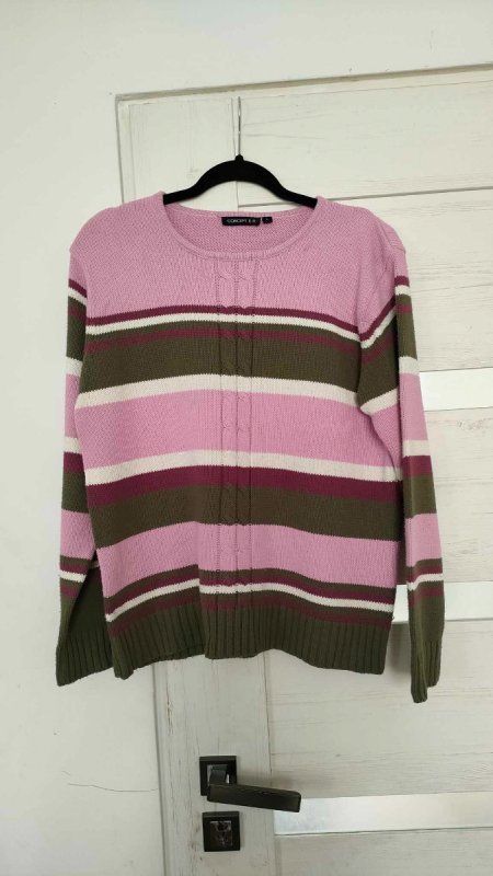 Oddam sweter - 01 Oddam sweter - 01