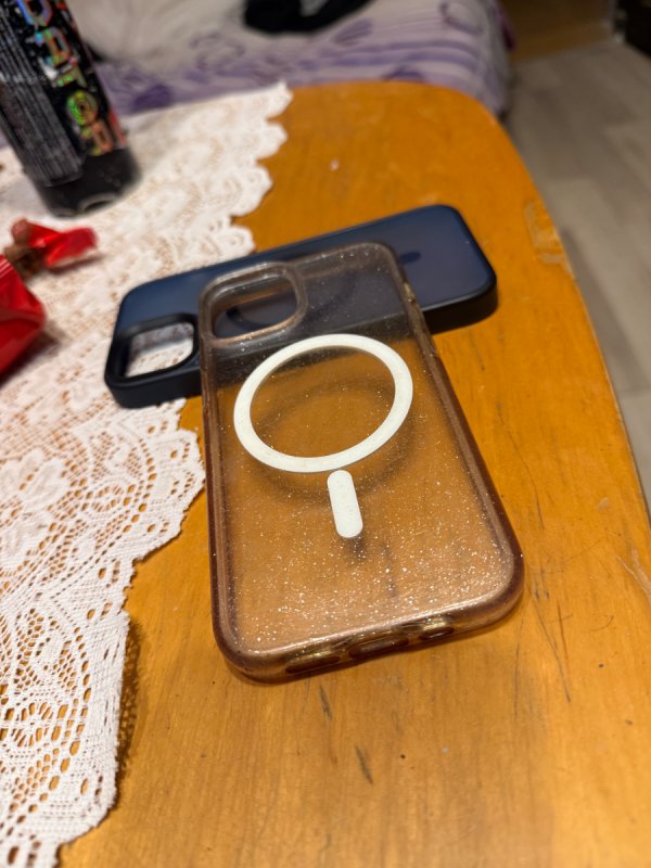 Etui iPhone 13 - 02 Etui iPhone 13 - 02