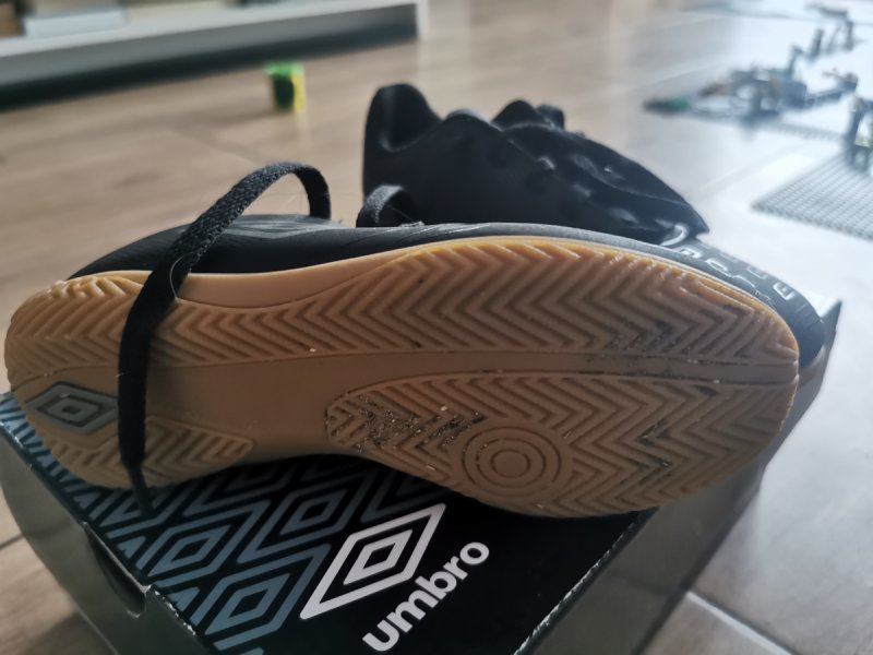 Buty Piłkarskie Umbro - 02 Buty Piłkarskie Umbro - 02