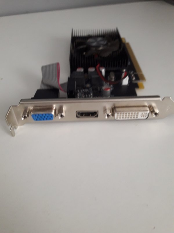 Karta graficzna AFOX Radeon R5 230 2GB - 03 Karta graficzna AFOX Radeon R5 230 2GB - 03