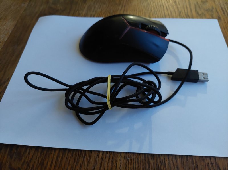 Myszka Gameingowa Lenovo - 03 Myszka Gameingowa Lenovo - 03