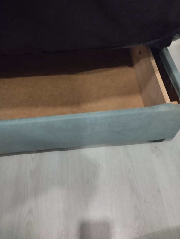 Oddam za darmo wersalkę - 04 Oddam za darmo wersalkę - 04