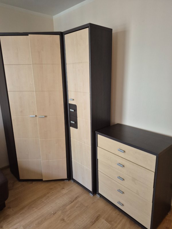 Oddam za darmo komplet mebli. - 03 Oddam za darmo komplet mebli. - 03