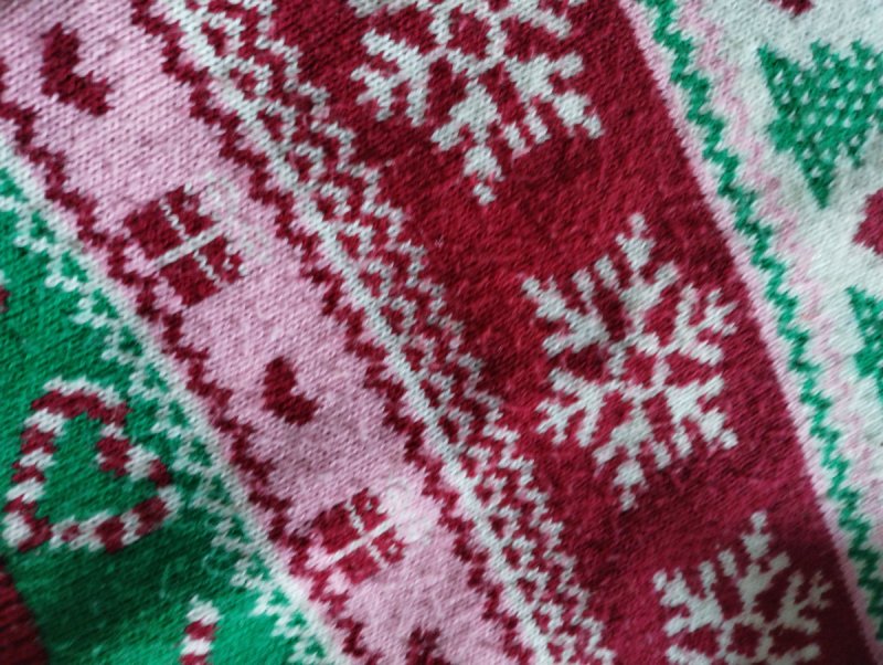 Sweterek świąteczny 110 - 01 Sweterek świąteczny 110 - 01