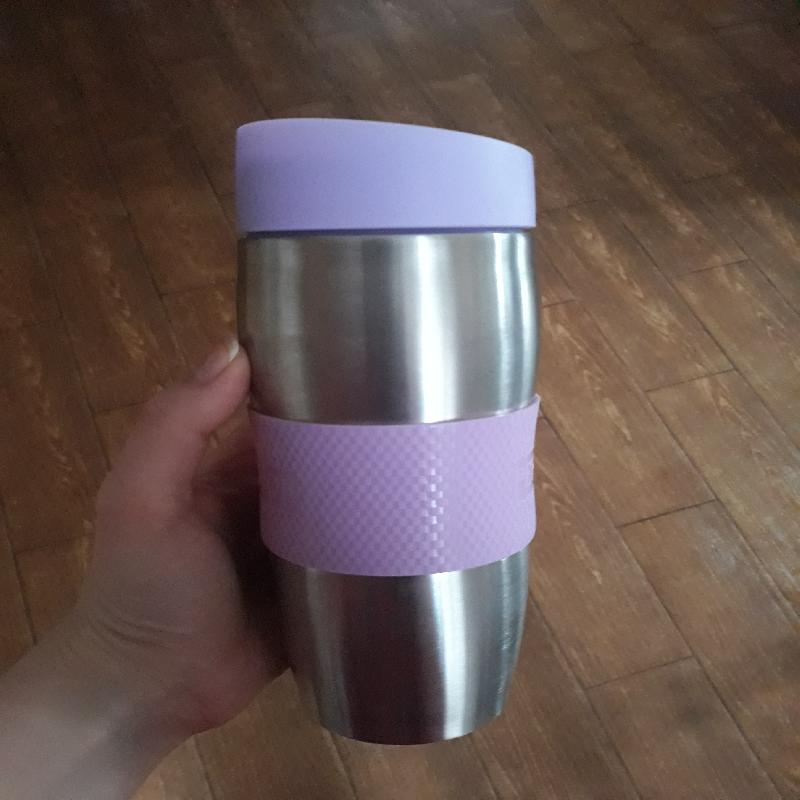 Shaker ze stali i plastiku