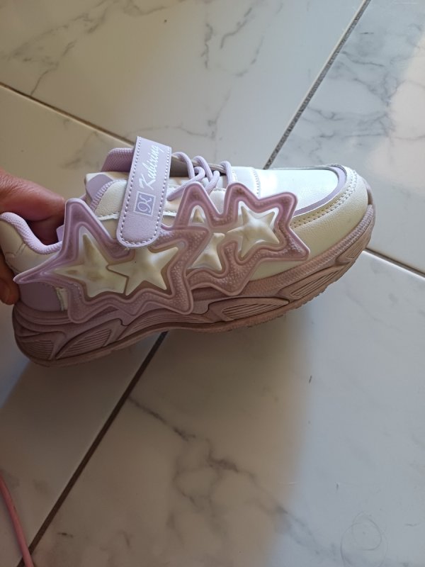 Nowe buty rozmiar 35 - 01