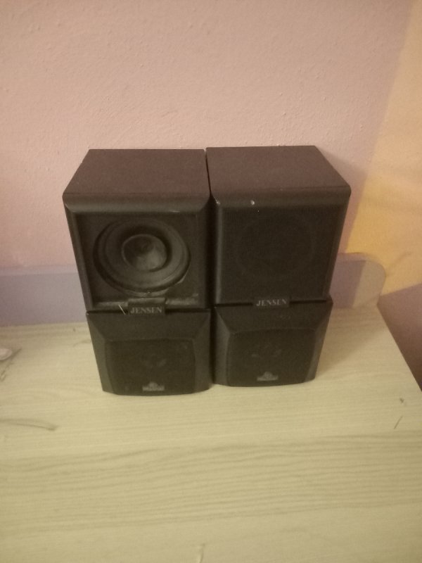 Oddam za darmo glosniki