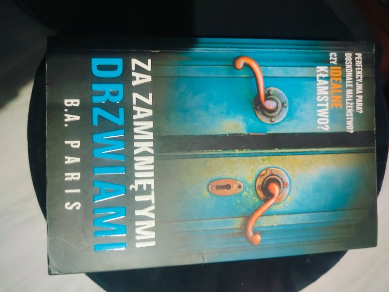 Oddam książkę