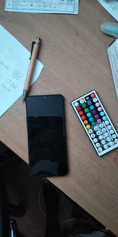 Oddam telefon samsung