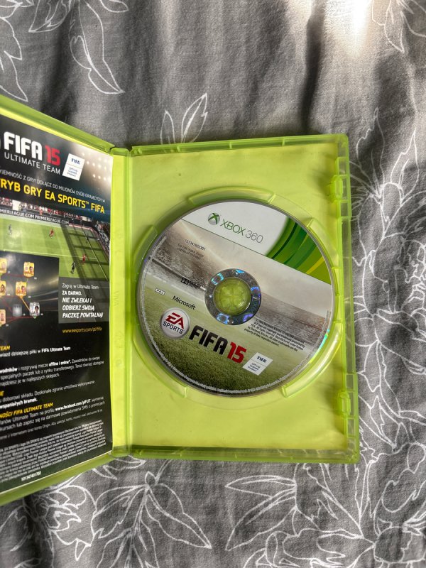Gra Fifa 15 na xbox 360 - 02
