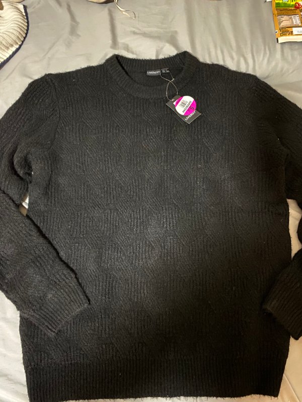 Czarny sweter rozmiar L