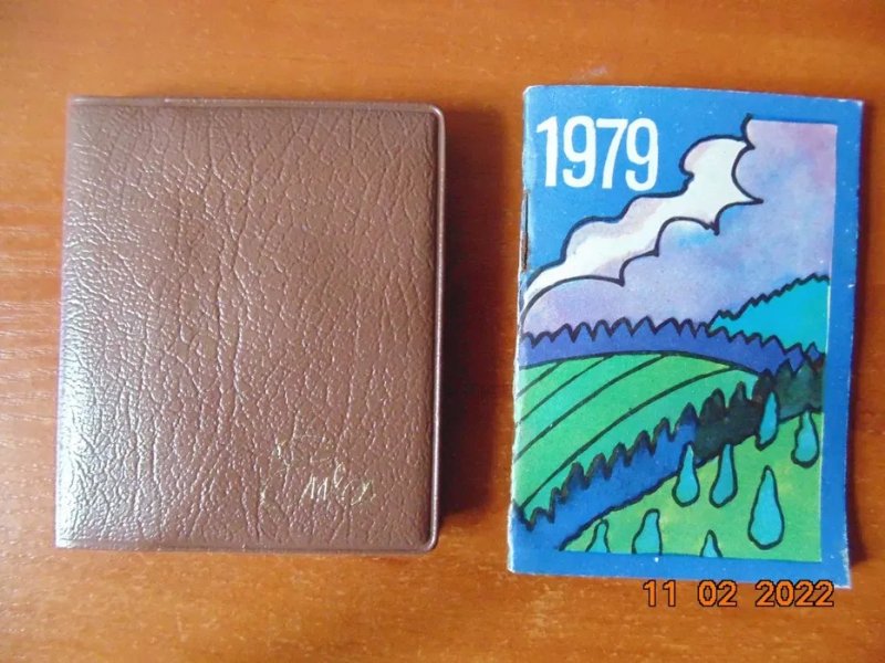 Oddam PRL książki, kalendarzyki - 02