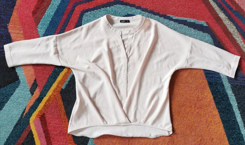 3 bluzeczki damskie, stan idealny - 01