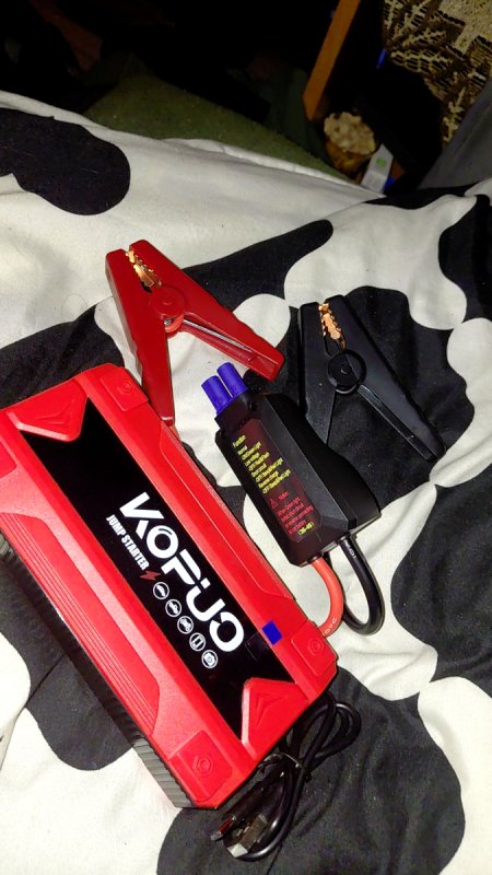 Oddam dzialajacy power bank do odpalania samochodu