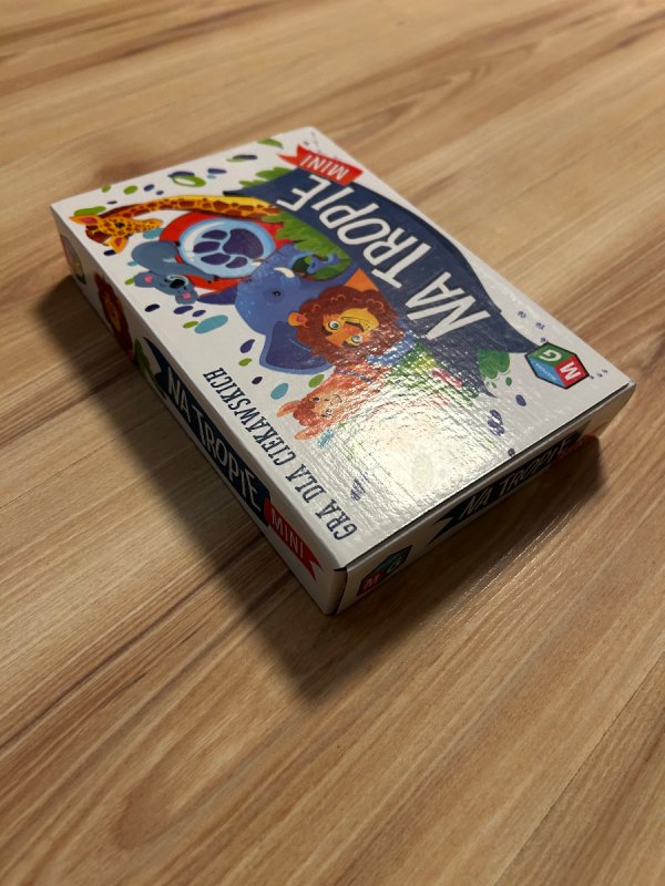 Oddam pudełko książek i zabawek - 06