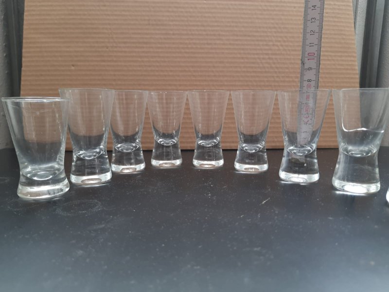 Kieliszki wódki - 06