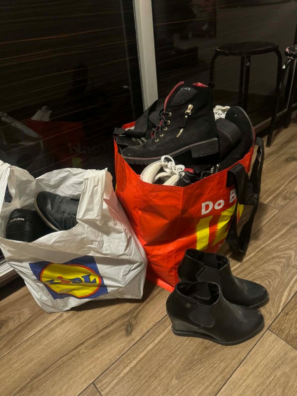 Oddam Dużo butów za darmo