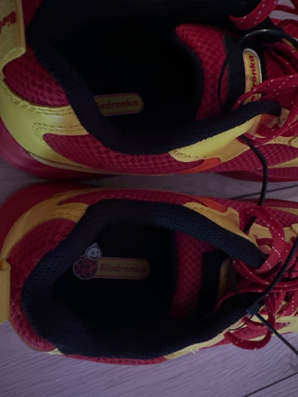 Nowe buty sportowe z Biedronki rozmiar 37 - 01