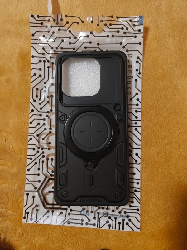 Pokrowiec na telefon realme 16 pro plus - 02
